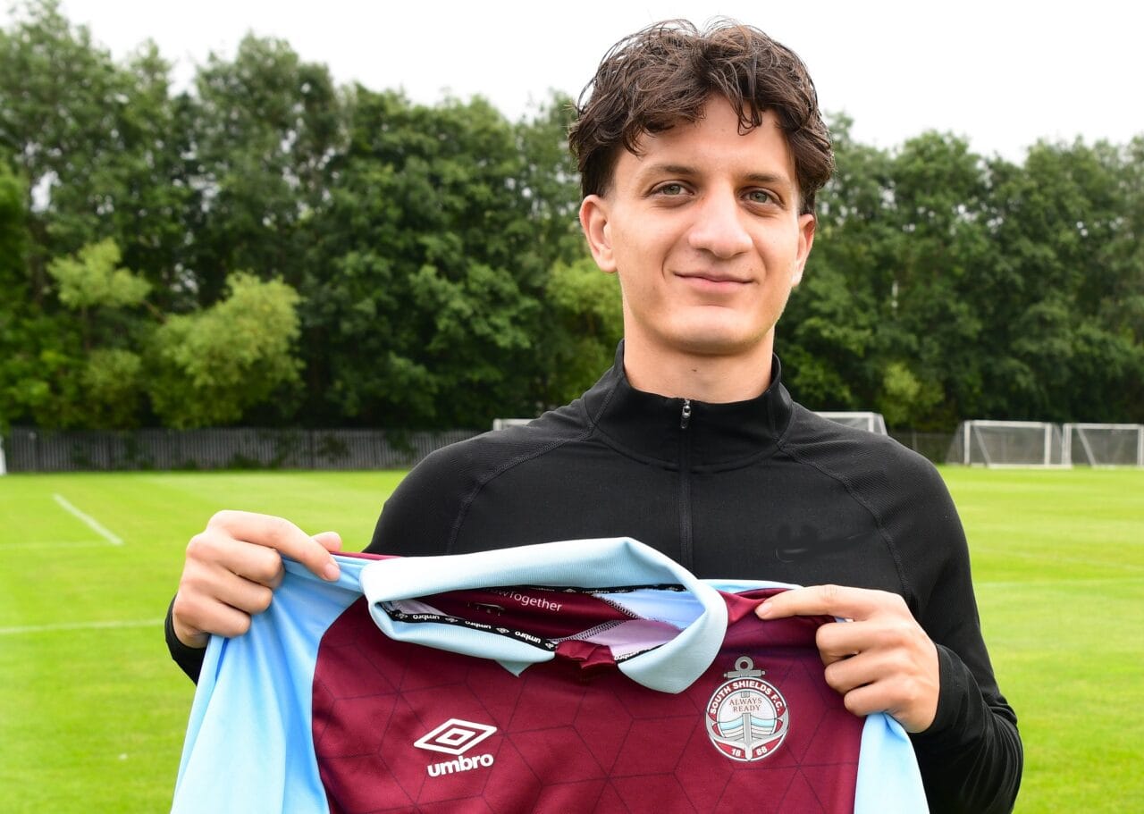 Lirak Hasani: Shields style of play will suit me